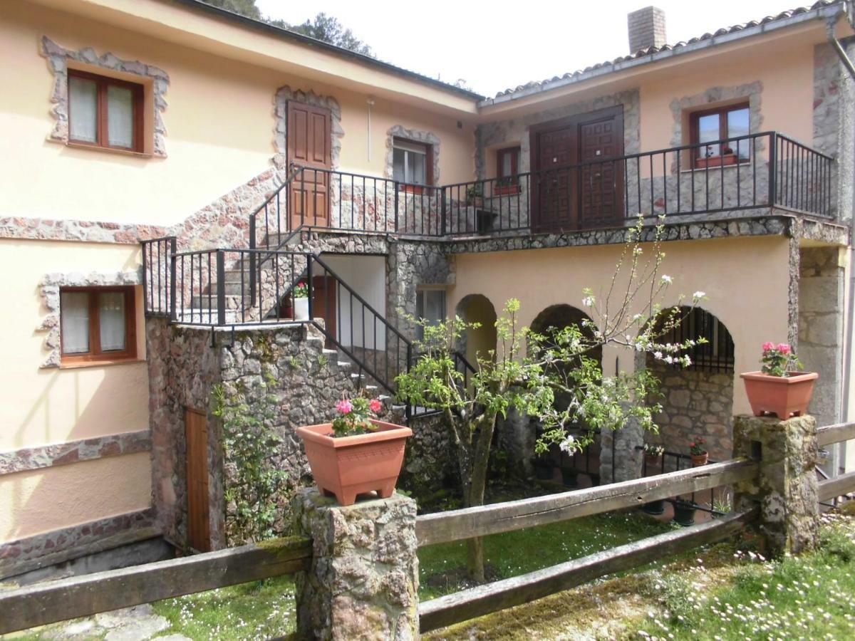 Hotel El Molino à Arenas De Cabrales Extérieur photo