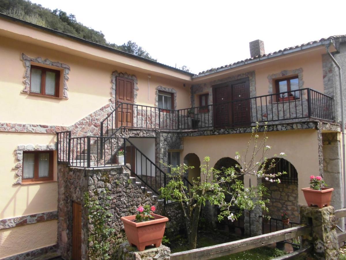 Hotel El Molino à Arenas De Cabrales Extérieur photo